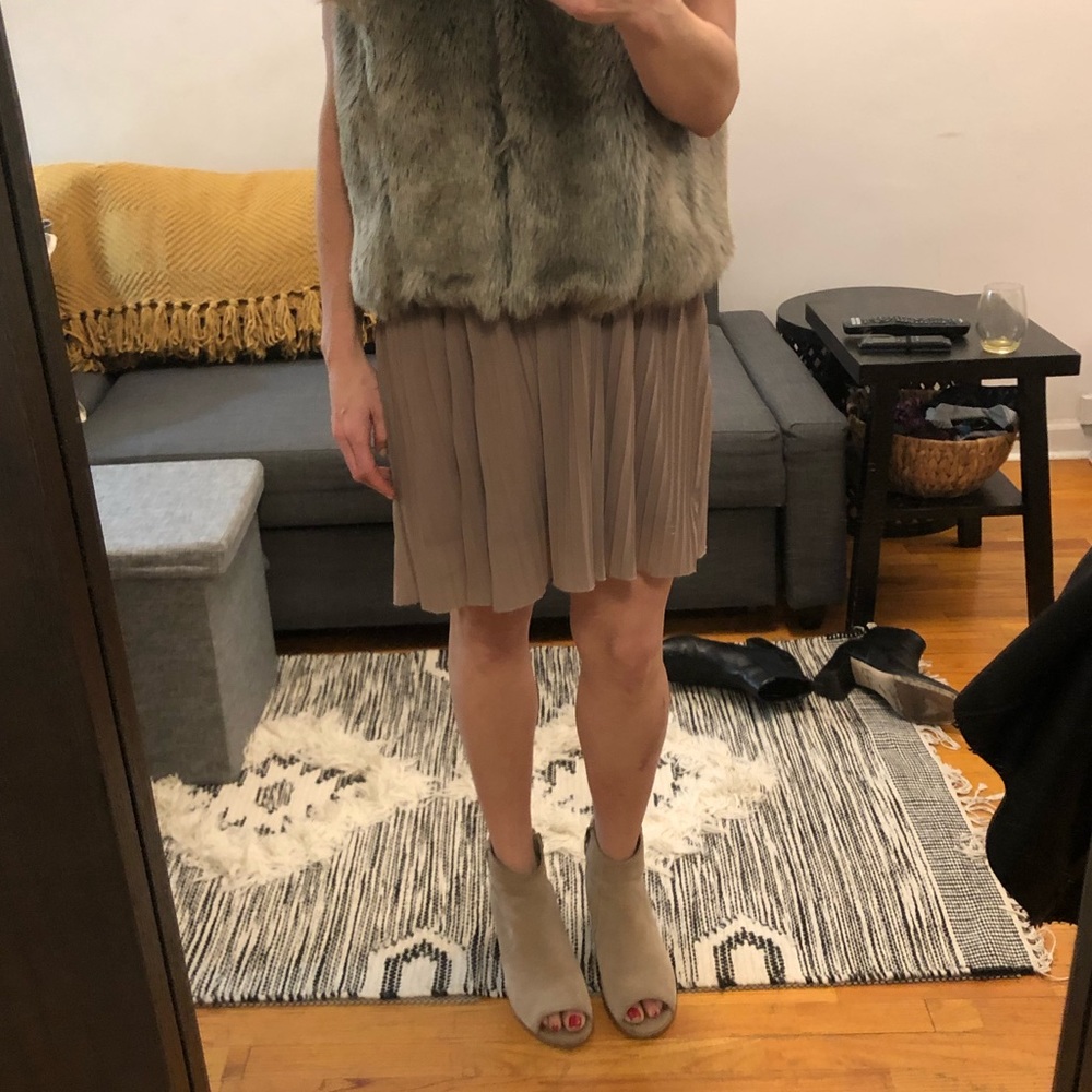 Pleated One Shoulder Dress - Picture 8 of 8